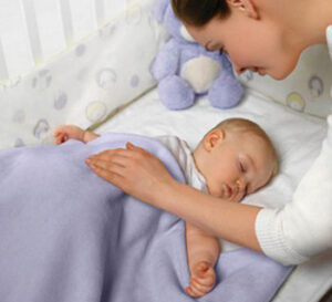Как уложить ребенка спать: советы, рекомендации и методики для разных возрастов