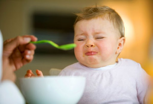 Грудной ребенок ничего не ест: причины, решение проблемы и советы специалистов